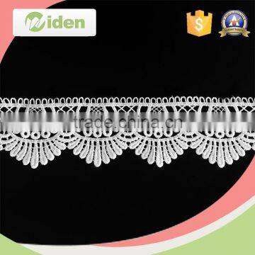 2016 Fancy Pattern for Hot Sell Bobbin Pom Pom Chemical Lace