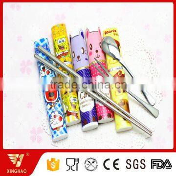 Promotional Cutlery Set in Lovely Plastic Cartoon Plastic Box for Children photo-2
