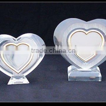 acrylic heart-shaped tabletop mirror with clear base,custom shatterproof acrylic mirror,custom