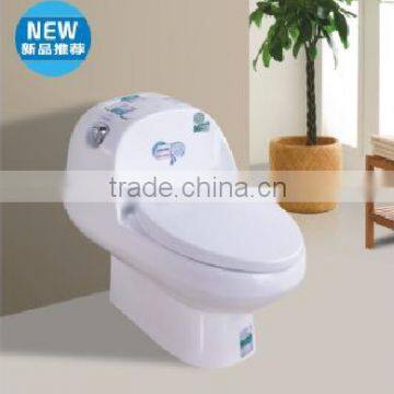 Lodo Ceramic Modern Water Clost With Plastic Toilet