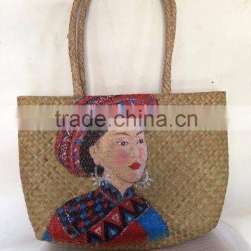 Natural seagrass plant beach bag with painting from in Vietnam