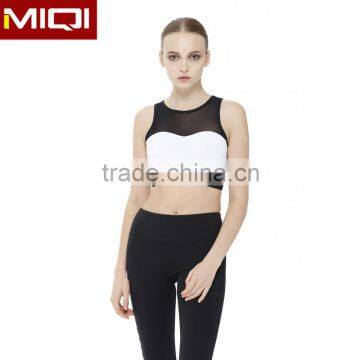 Wholesale Women Athletic Wear Fahionable Dri Fit Sexy Yoga Tops With Build In Bra Crop Tops