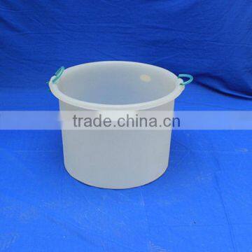 100L Rotomolding plastic container with handles for fishery