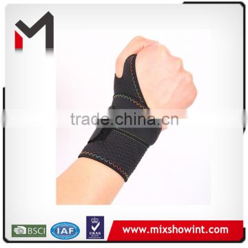 Factory supply neoprene adjustable bowling wrist support