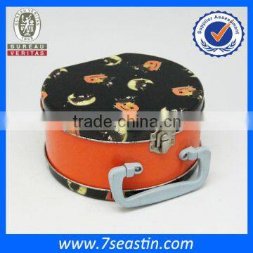 Colorful Christmas Gift Metal Tin Box Lunch Tin Box With Handle For Children Gift