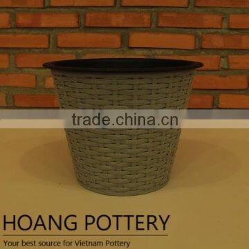 Round Wicker Planter Garden Pots