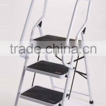 Portable Lightweight Step Ladder With Handrail photo-3