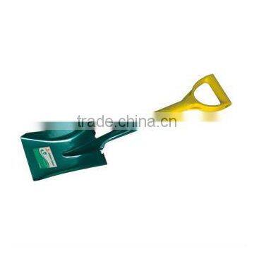 D TYPE SQUARE SHOVEL WITH FIBRE HANDLE