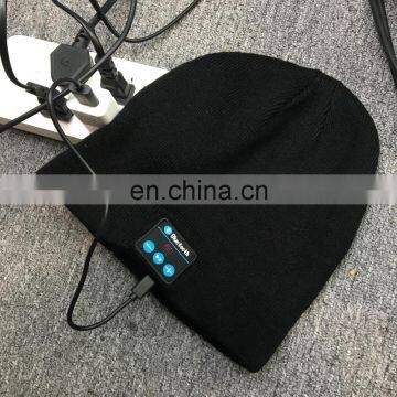 Custom Logo Blue-tooth Wool Knitted Beanie Hat for Men photo-5