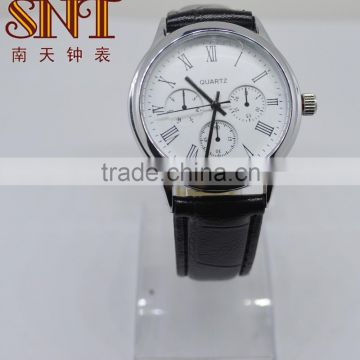 Hot selling silver alloy watch with 3 chrono eye for men