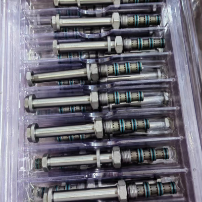 SV08-34 Four-Way Three Position Cartridge Solenoid Valve (Spool Type) Hydraulic Valves Product photo-2