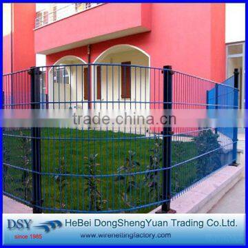 2016 China wholesale pvc coated Green Vinyl Coated Welded Wire Mesh Fence