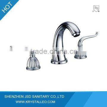 CUPC certified 8" widespread bathroom faucet