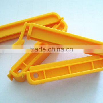 CP50 50mm Sealing Length PP Material Logo Print Promotional Plastic Tomato Clip photo-2