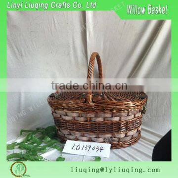 Large Wicker Picnic Basket with Compartments