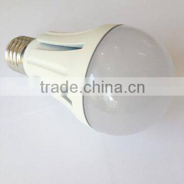 A60 10W 806lm Aluminum Housing LED Light Bulb With CE&RoHS photo-2