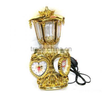 Newest fashion design durable metal Craft Clock