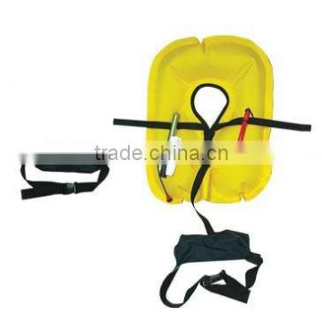 Waist Pack PFD Life Vest with oral tube for fishing