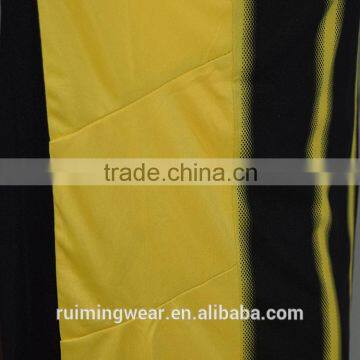 Black Yellow Soccer Jersey for Men Sportswear With Football Jersey Patches photo-3