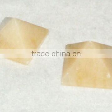 HONEY JADE SMALL SIZE PYRAMID