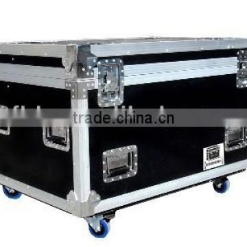 RK310II Flight Case with heavy duty recessed handles and foam lined