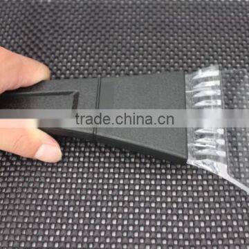 plastic car window cleaning ice scraper