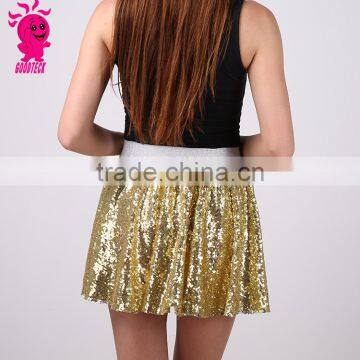 Latest Skirt and Blouse Sexy Pictures of Mature Women With Short Sequined Tutu Skirt photo-4