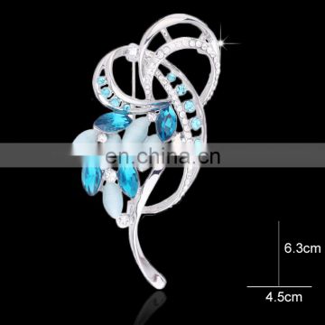 china wholesale Fashion korean crystal bulk rhinestone brooch for wedding invitations MB-0041