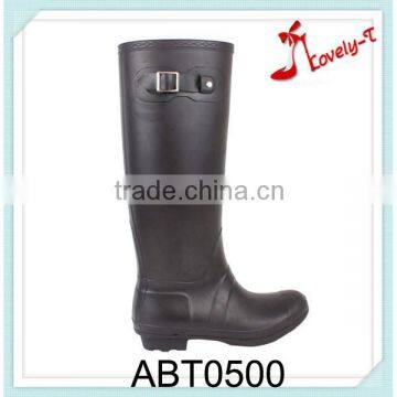 woman low heel boots high rain boots with side buckle