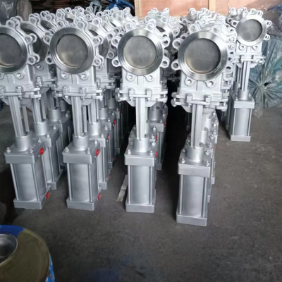 API 150LB Flange/Wafer Knife Gate Valve WCB Cast Steel Stainless Steel Pneumatic Actuator Knife Gate Valve photo-2