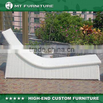 unique shanped outdoor pool/garden rattan chaise lounge chair