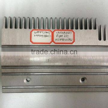 XAA453CQ7,Escalator Comb Plate 198*139 23T Right