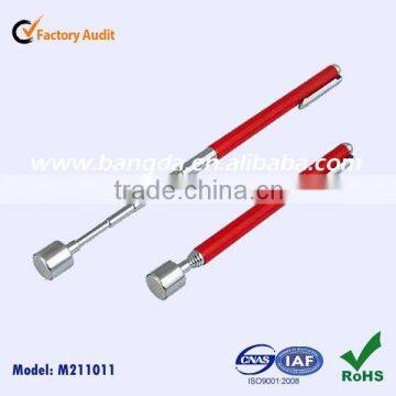 Telescopic magnetic pick up tool