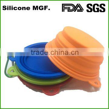 BPA free foldable Silicone collapsible pet travel bowl with holder for dog and cats