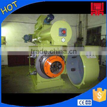 Press corn stalks to pelles of ring die wood pellet making machine line