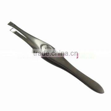 squared tip eyebrow tweezer BTW014