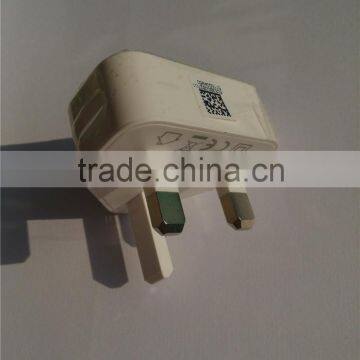 BRAND NEW UK PLUG AC ADAPTER A85-501000 5V 1A with USB port for cellphone use