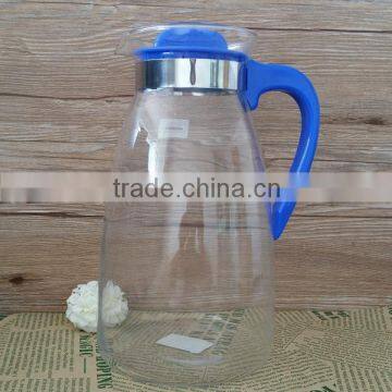 high quality waterpitcher glass bottle with handle offerd by cattelan glassware