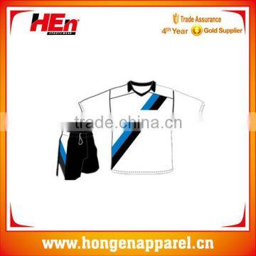 Hongen apparel wholesale honey mate classic white short sleeve soccer training set OEM customized design