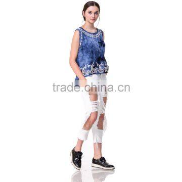 Domin Fashion Latest Embroidery Ladies Tank Tops photo-4