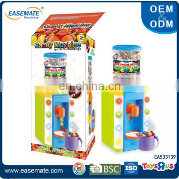 Shantou easemate toys plastic toy candy dispenser