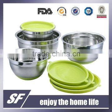 Stainless Steel Mixing Bowl/Salad Bowl With Silicon Base