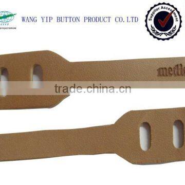 Custom Design Two Holes Leather Label Used for Bag