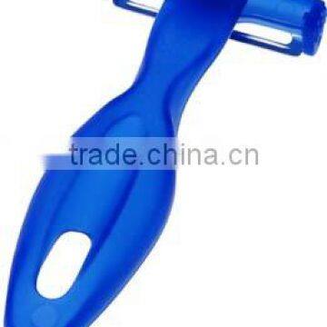 plastic vegetable peeler