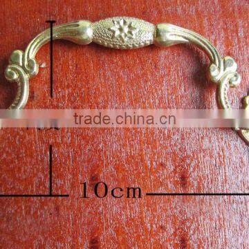 European Shake Handshandle Cupboard Door Handle Drawer Golden Door Handle photo-2