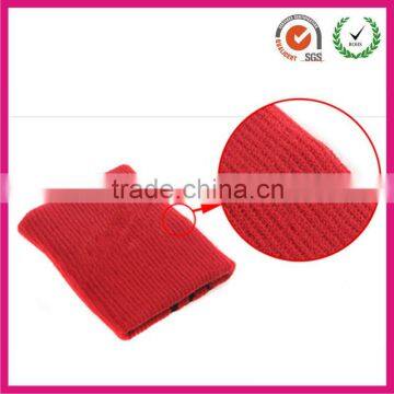 Red knitted wool tennis sweatband