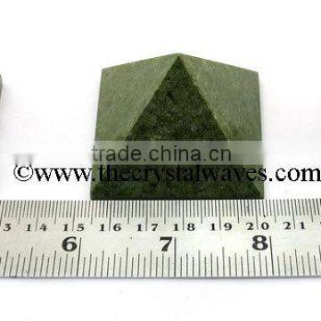 Grass Jasper wholesale pyramid from khambhat gujarat india