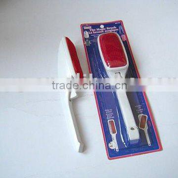 clothes brush