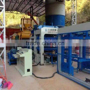 QT5-15 Automatic Hydraulic Concrete Interlocking Brick Making Machine on sales