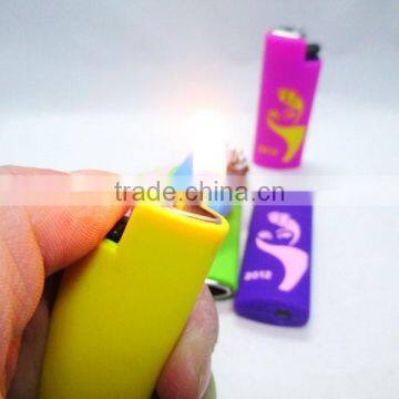 2015 New eco-friendly soft silicone lighter cover